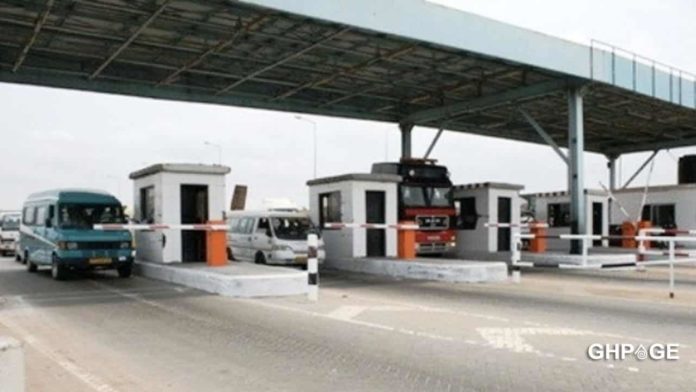 Finance Minister admits the closure of toll booths was rushed