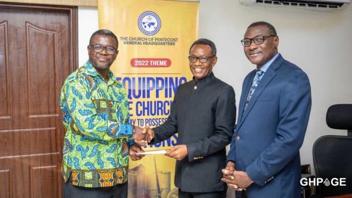 Presentation of cheque towards building of the National Cathedral