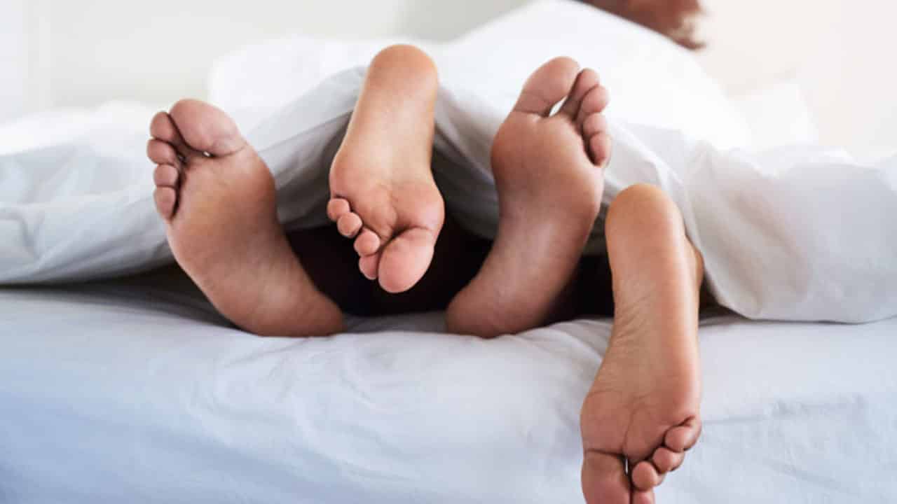 Two men, one woman found dead in hotel room after a threesome affair