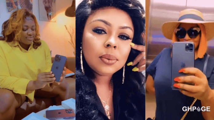 Afia Schwar mocks celebrities who have flaunted their iPhone 14s on the net