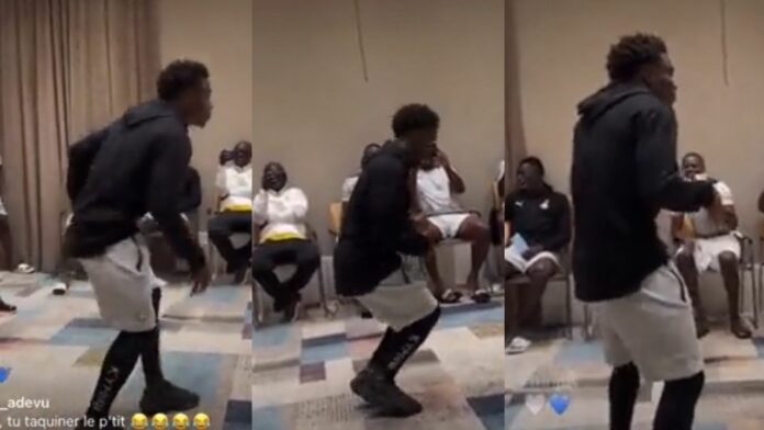 Tariq Lamptey mimicks Asamoah Gyan's dance moves at Black Stars camp