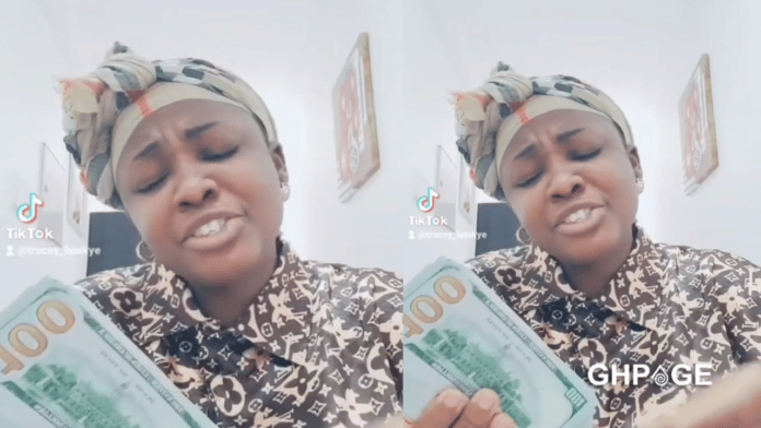 Tracey Boakye flaunts dollars in a new video