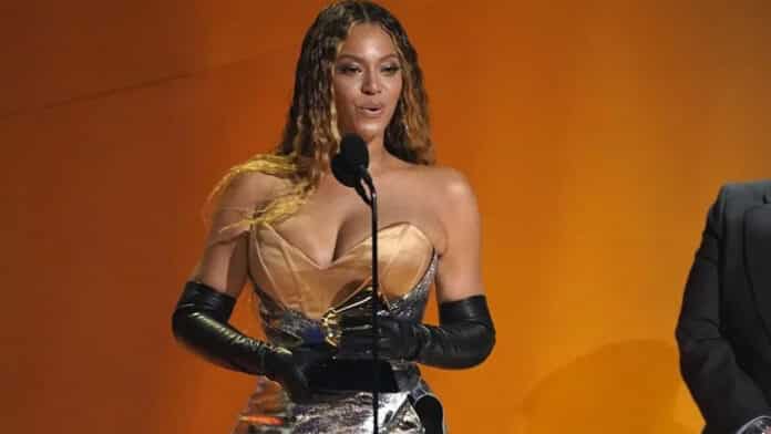 Beyonce Grammy 32nd award
