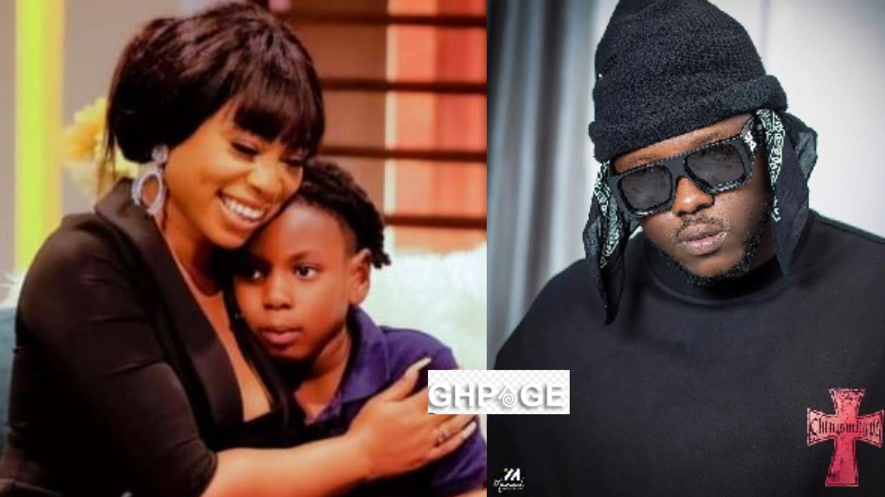 “Respect yourself” – Michy insults and attacks Medikal in public – Video causes a stir