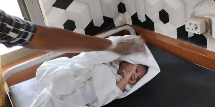Newborn Baby Abandoned at Pastor's Doorstep With A Letter - Photos