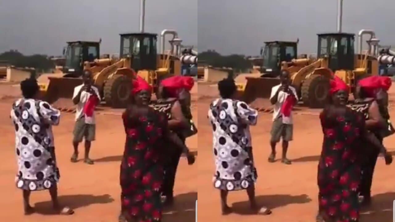 Thief - Video of old women crying and cursing John Kumah for stealing their lands resurfaces after his death