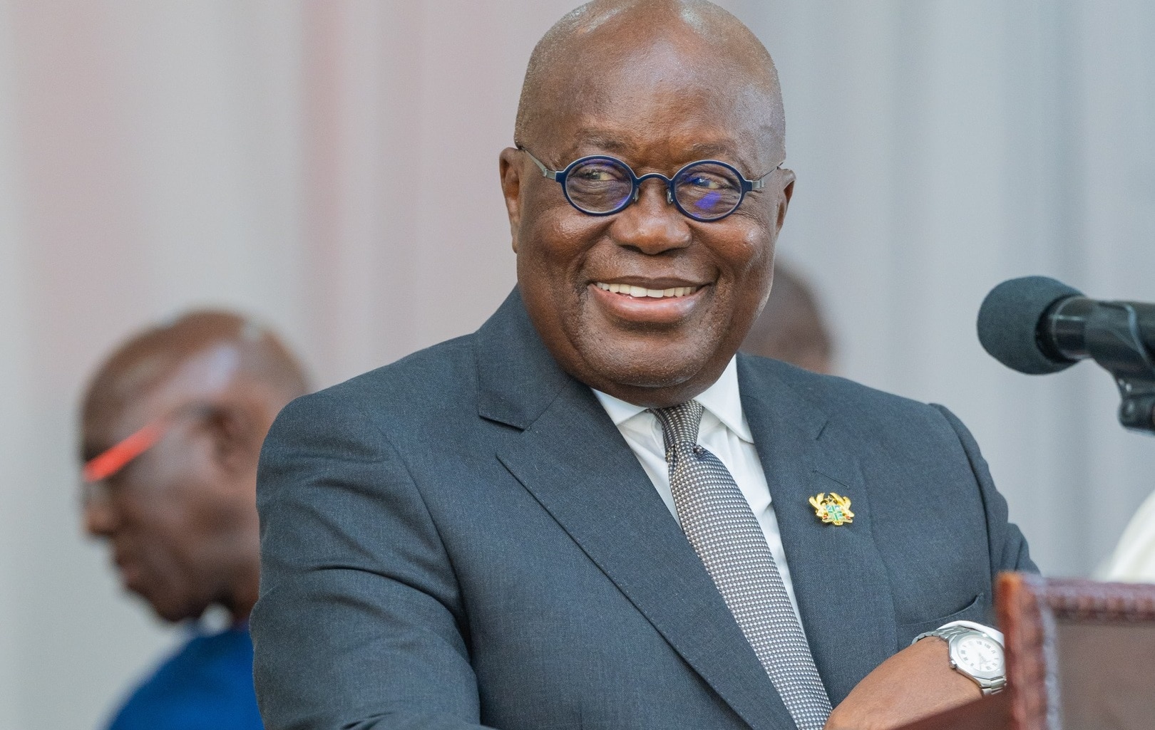 Video of President Akufo Addo ordering old chiefs to get up before greeting him goes viral