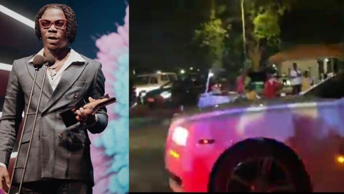 TGMA24 Watch Stonebwoy's colourful arrival at the event inside his expensive Rolls Royce