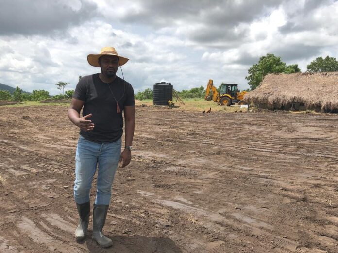 Farmer John Dumelo