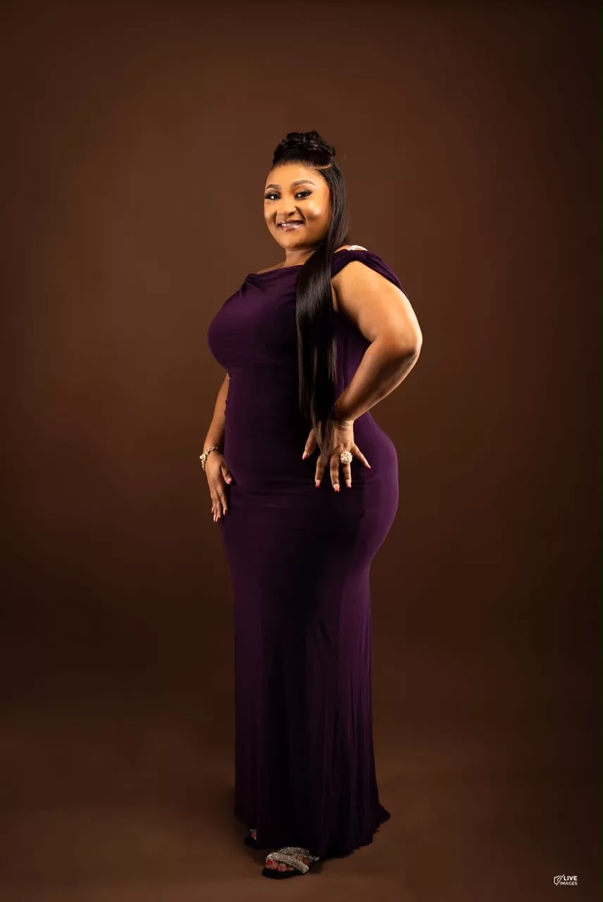 b8e17a3c b814 49ec b528 22c8ba041c63 Kumawood actress Suzan Haidamous drops elegant pictures to celebrate her birthday